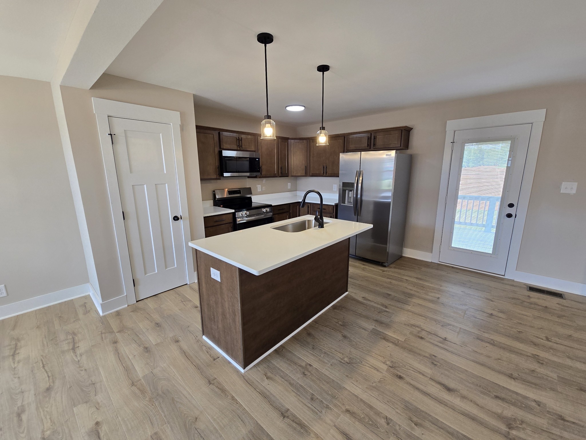316 Cardinal Creek
