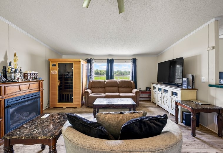 6439 Cedar Grove Rd