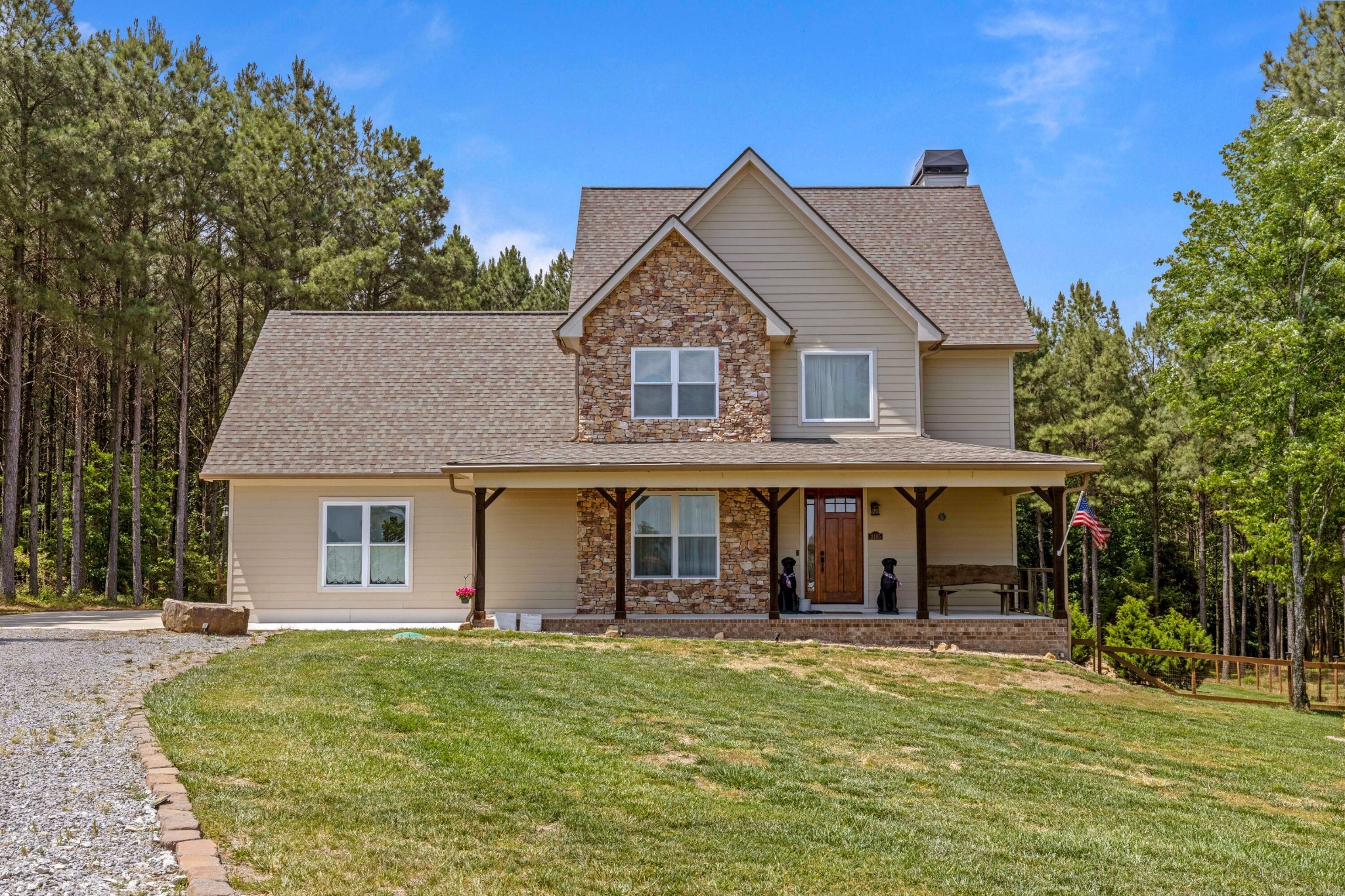 2485 River Bluffs Drive
