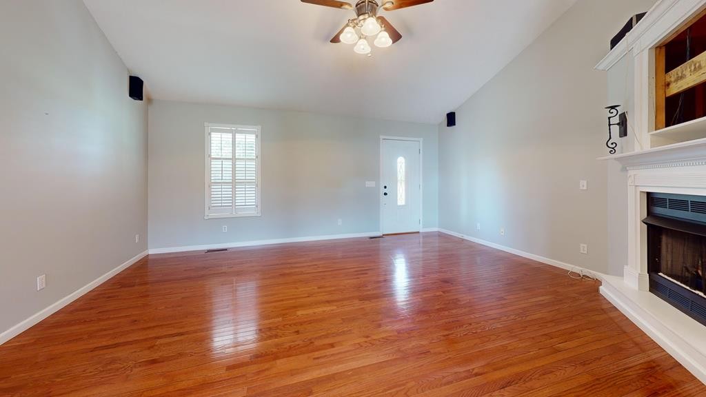 826 Boatman Rd
