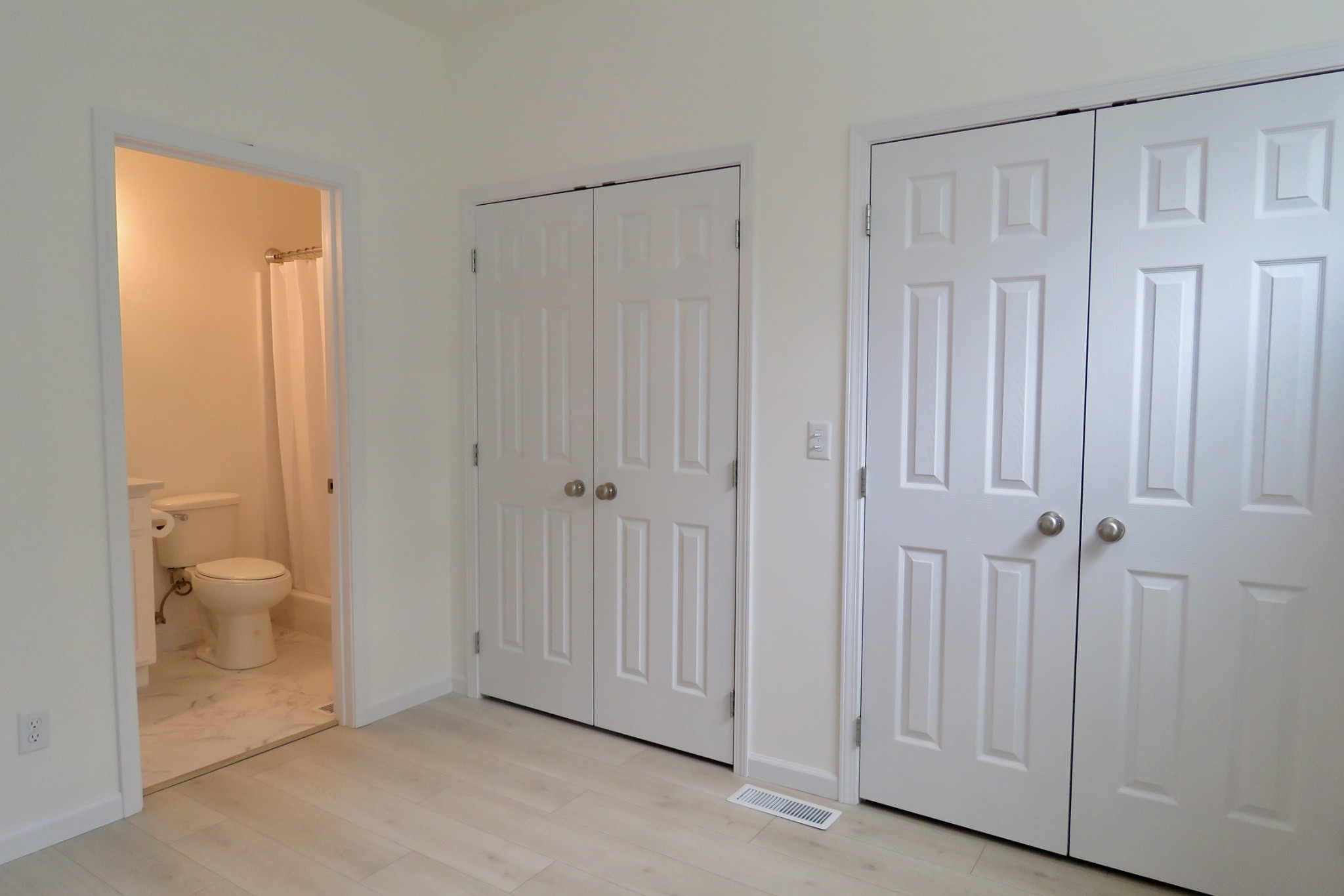 340 Hemlock Cir