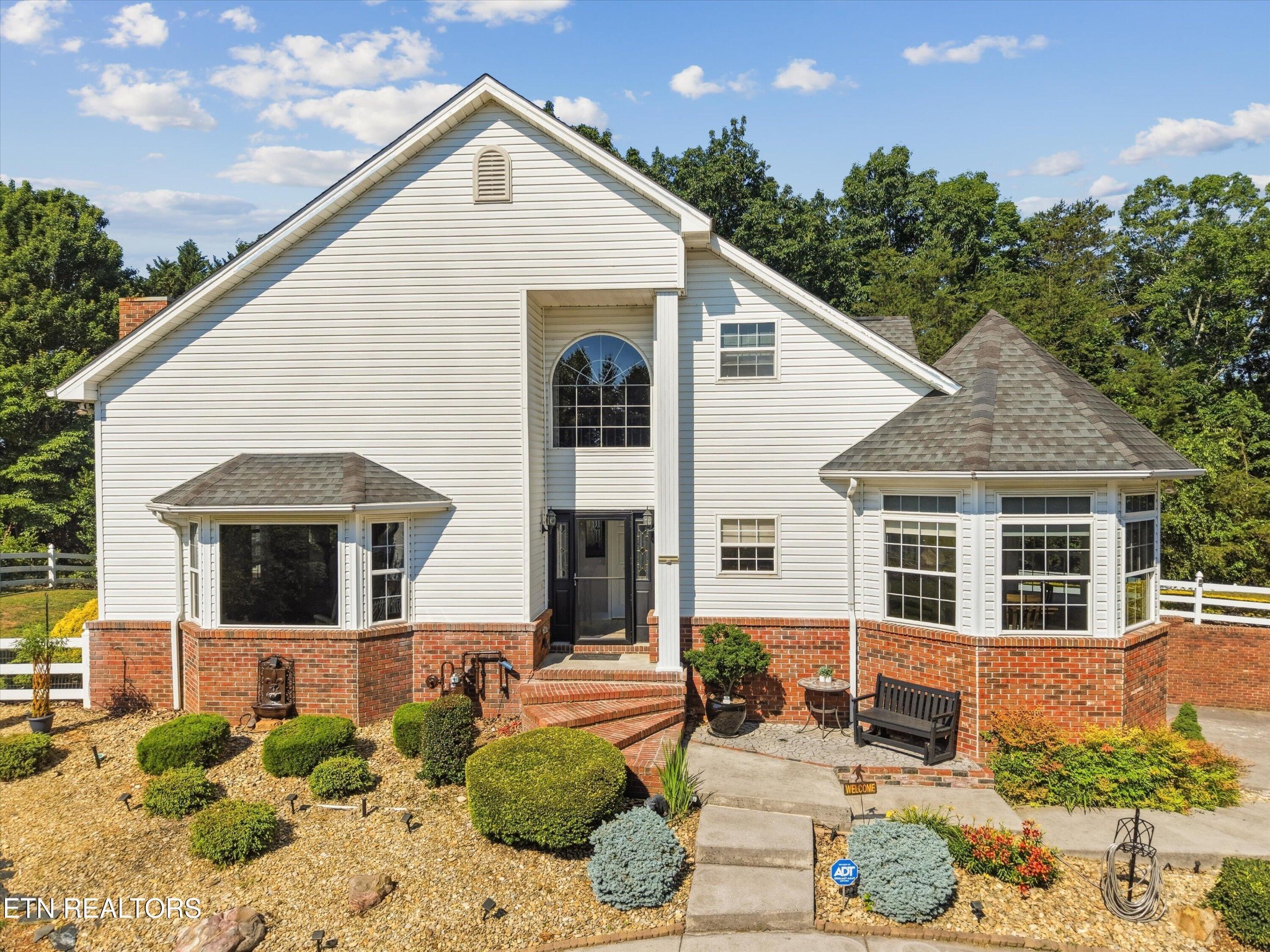 619 Emerald Ave