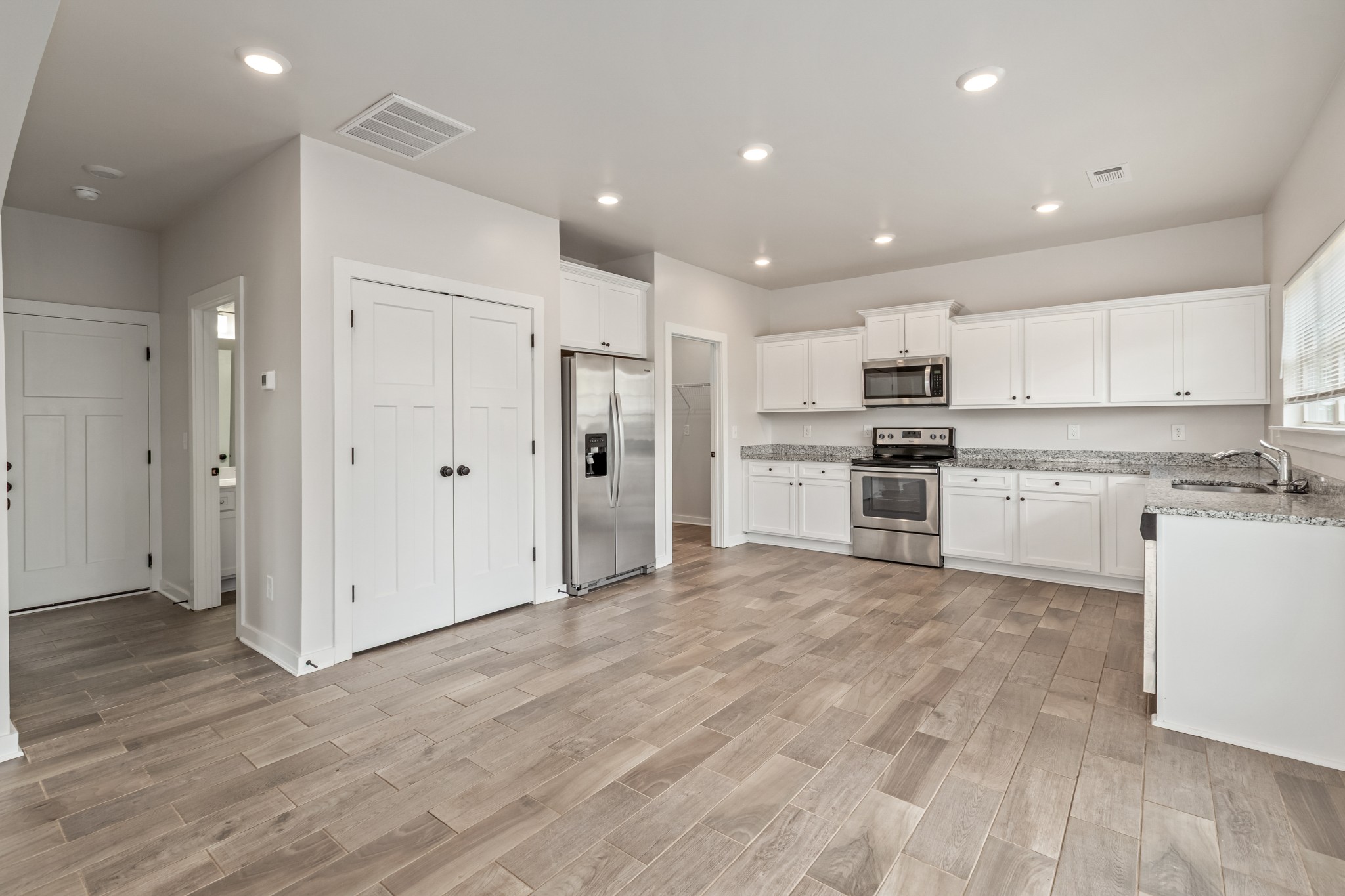 4030 Ella Cook Cir