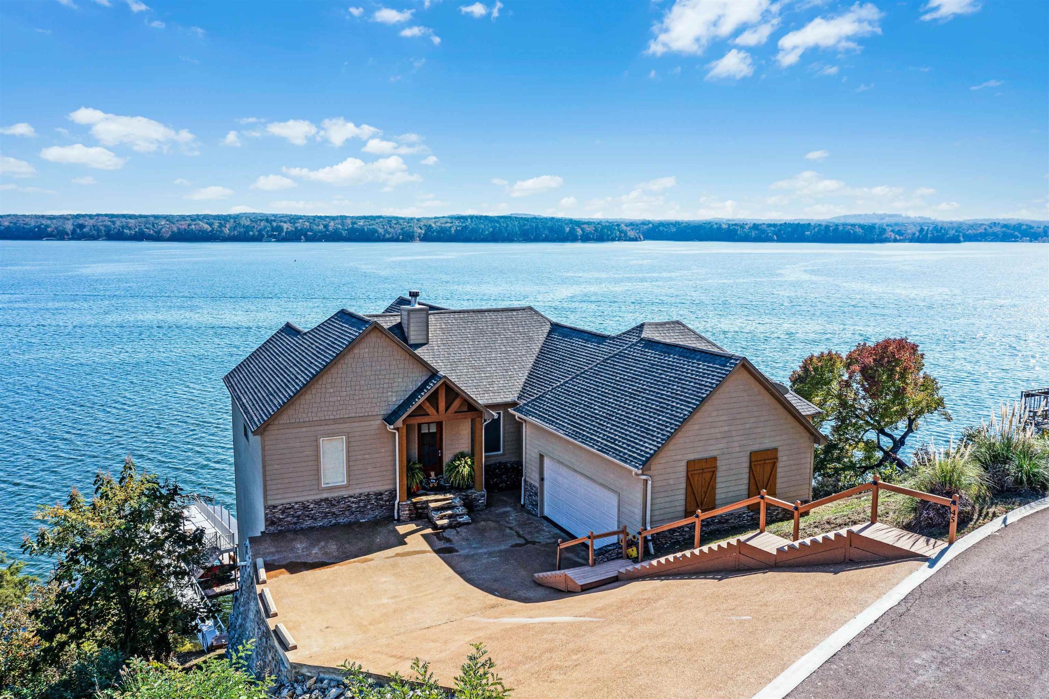 45 PINNACLE PT