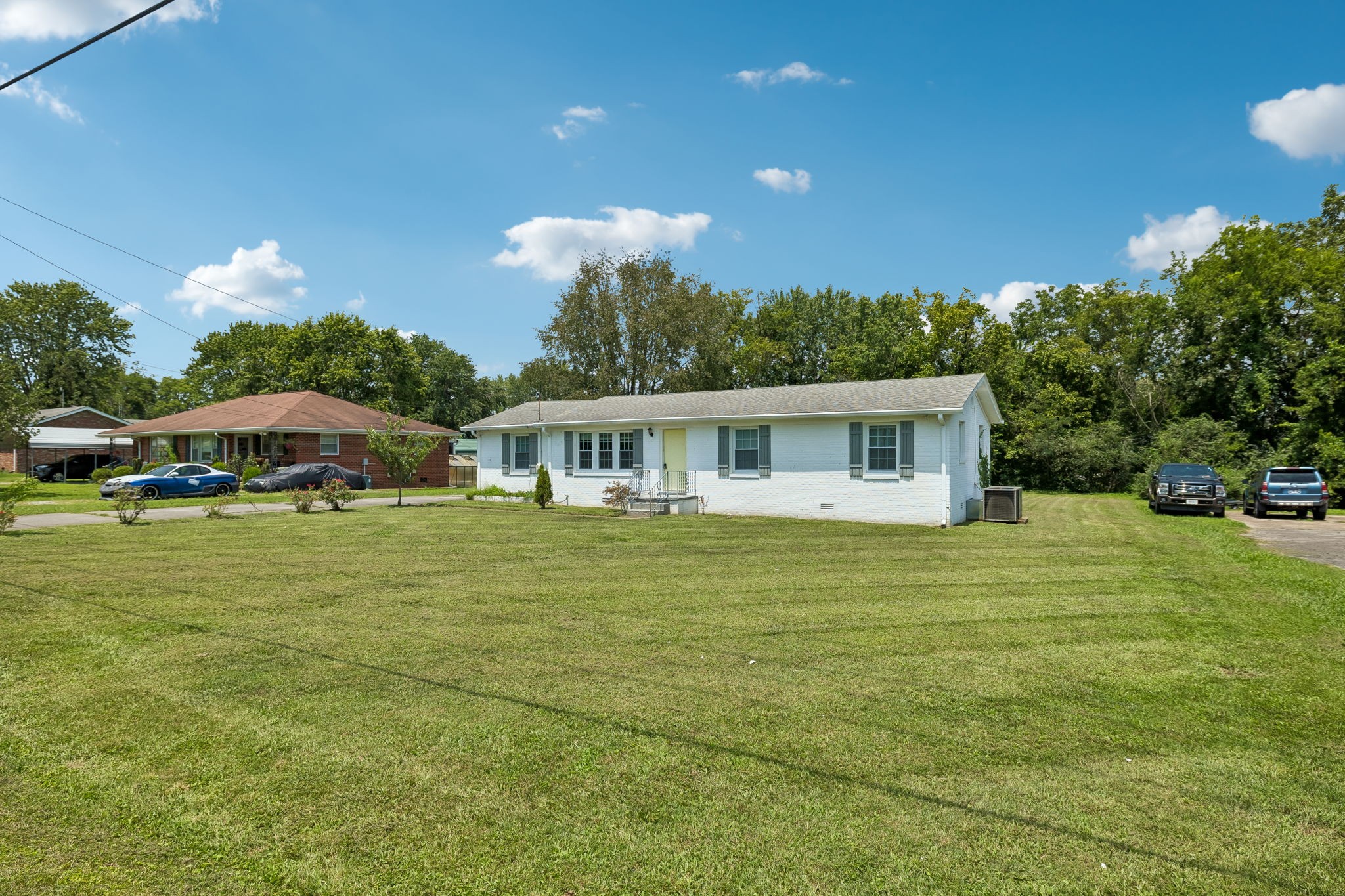 407 Sam Houston Dr