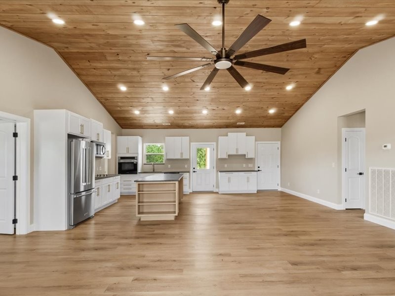 1461 Little Swan Creek
