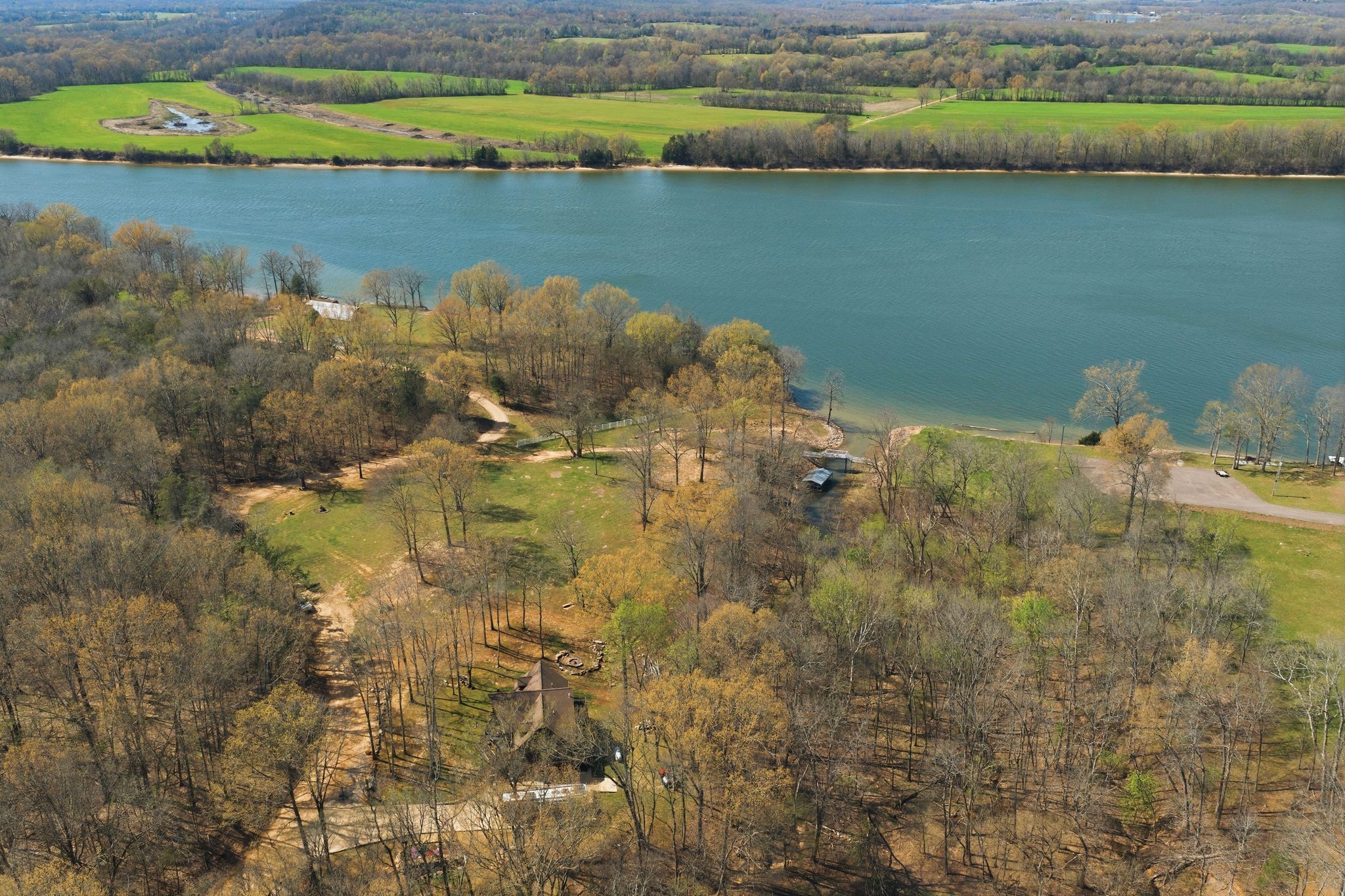 1118 Carrollville Landing Rd