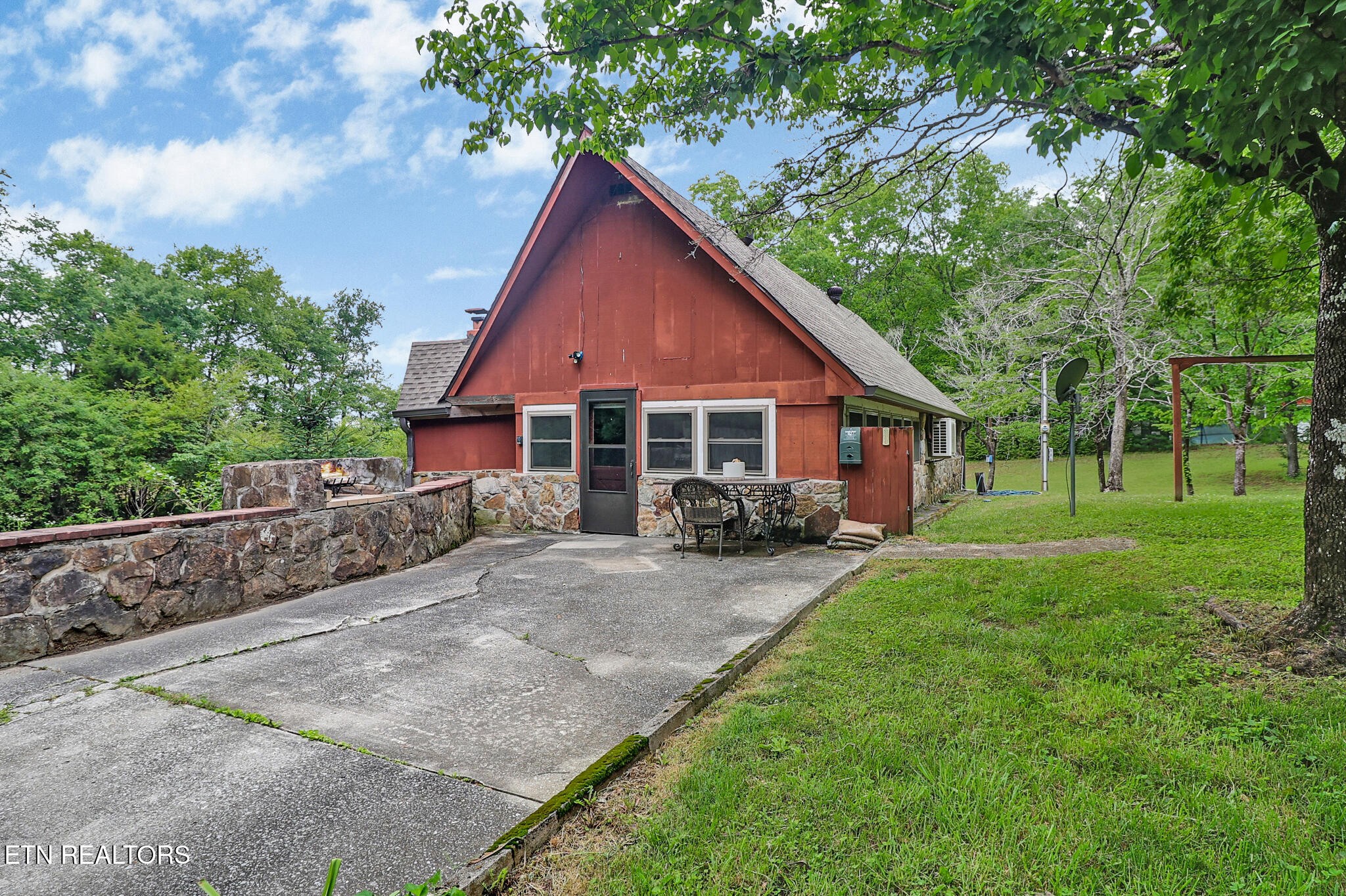 89 Crockett Circle