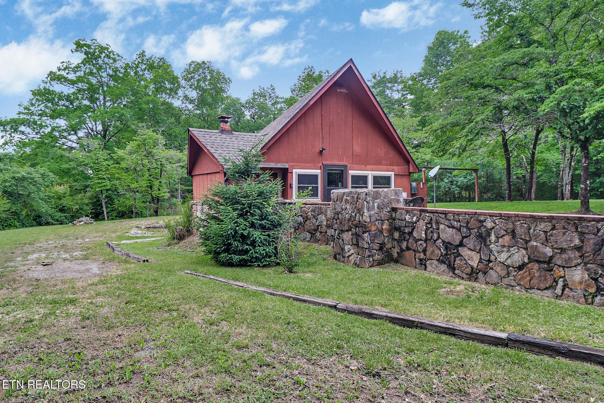 89 Crockett Circle