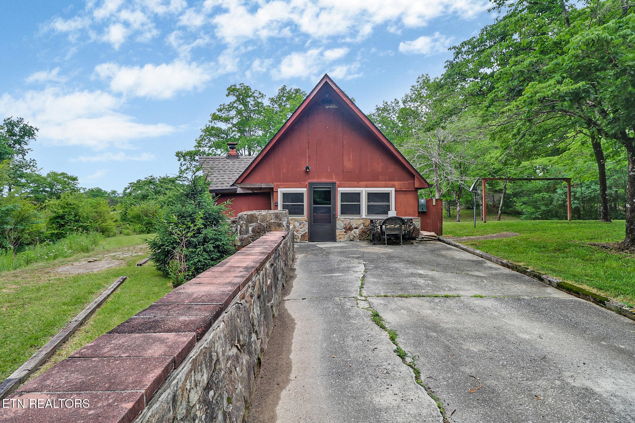 89 Crockett Circle