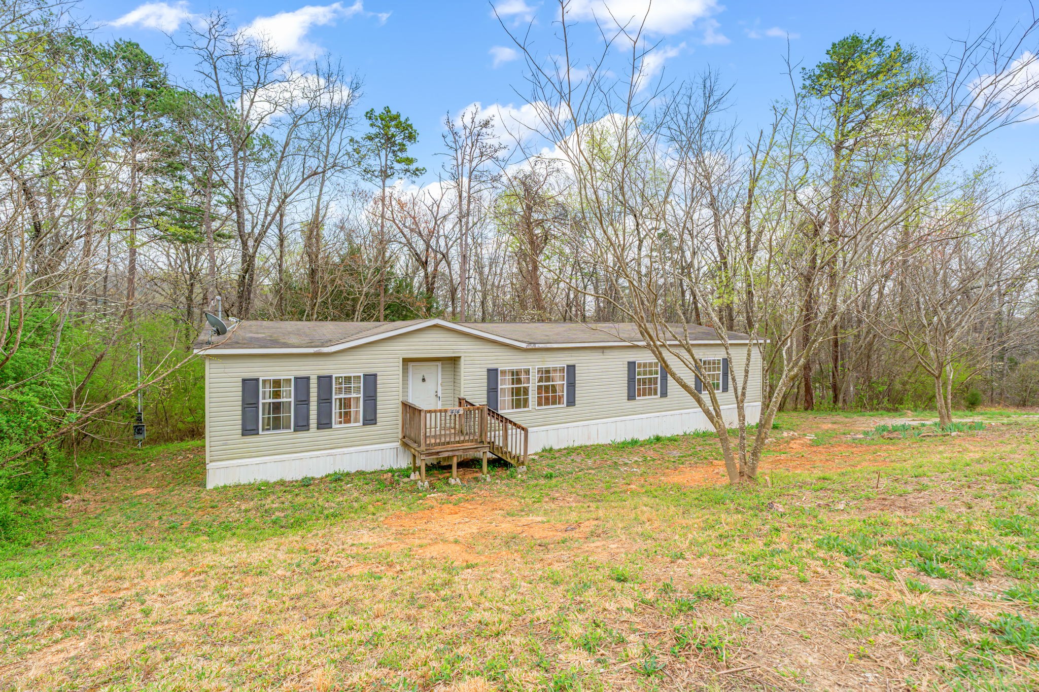 414 Dogwood Ln