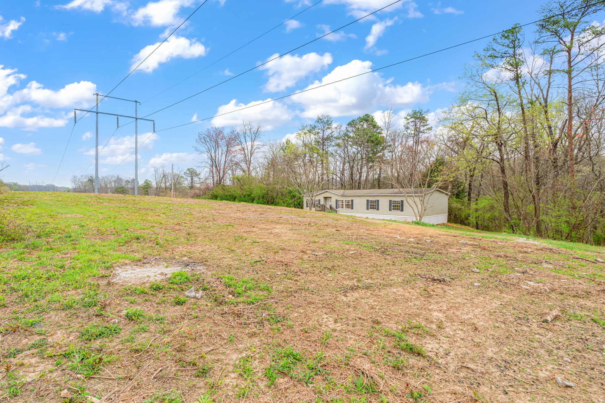 414 Dogwood Ln