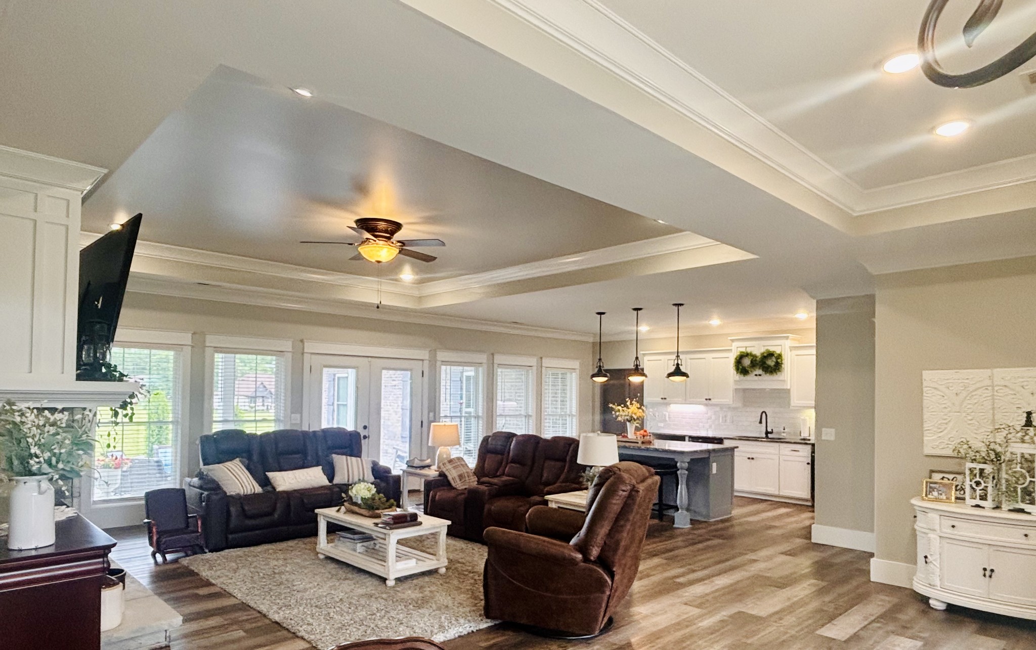 176 Post Oak Ln