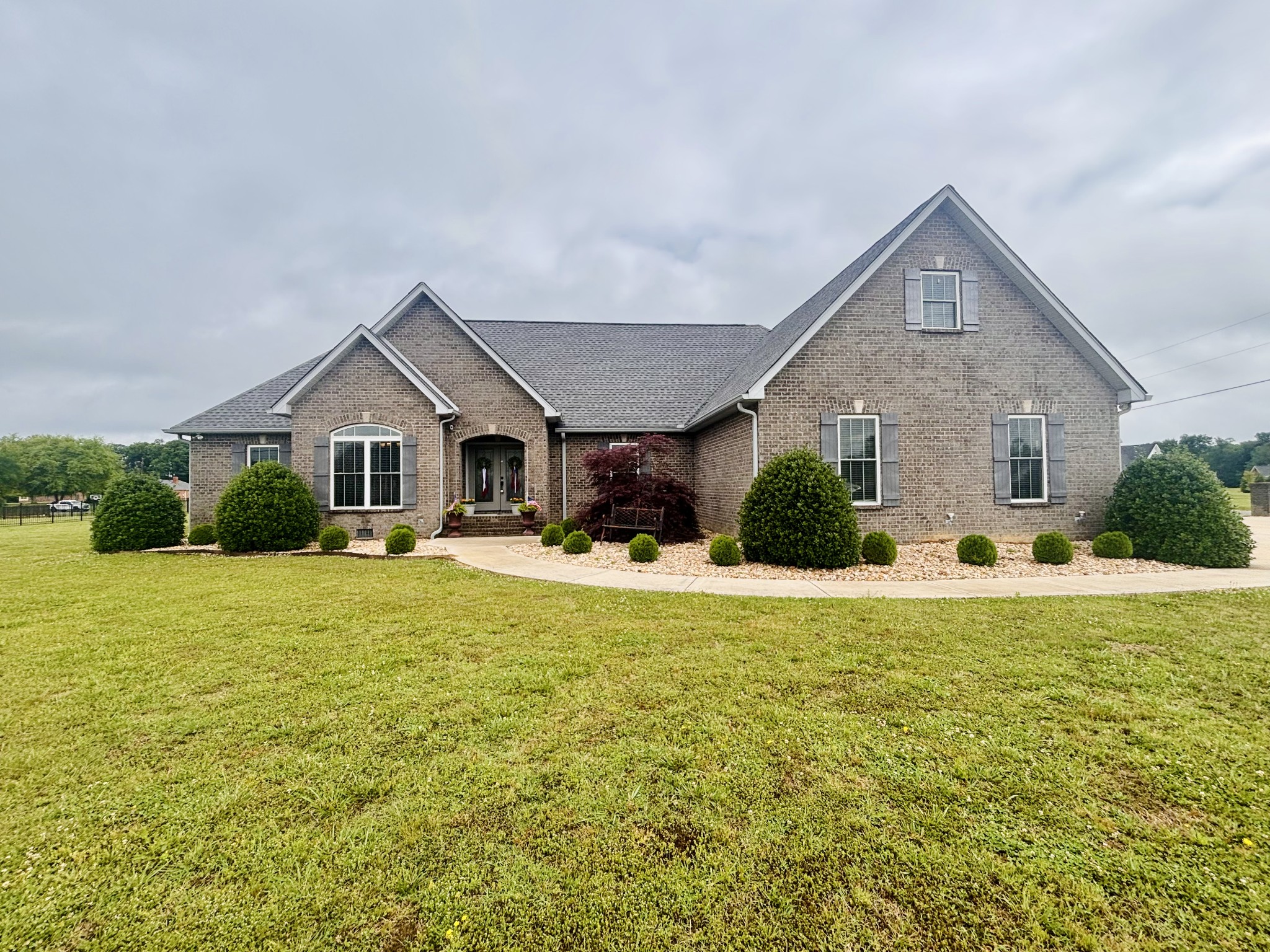 176 Post Oak Ln