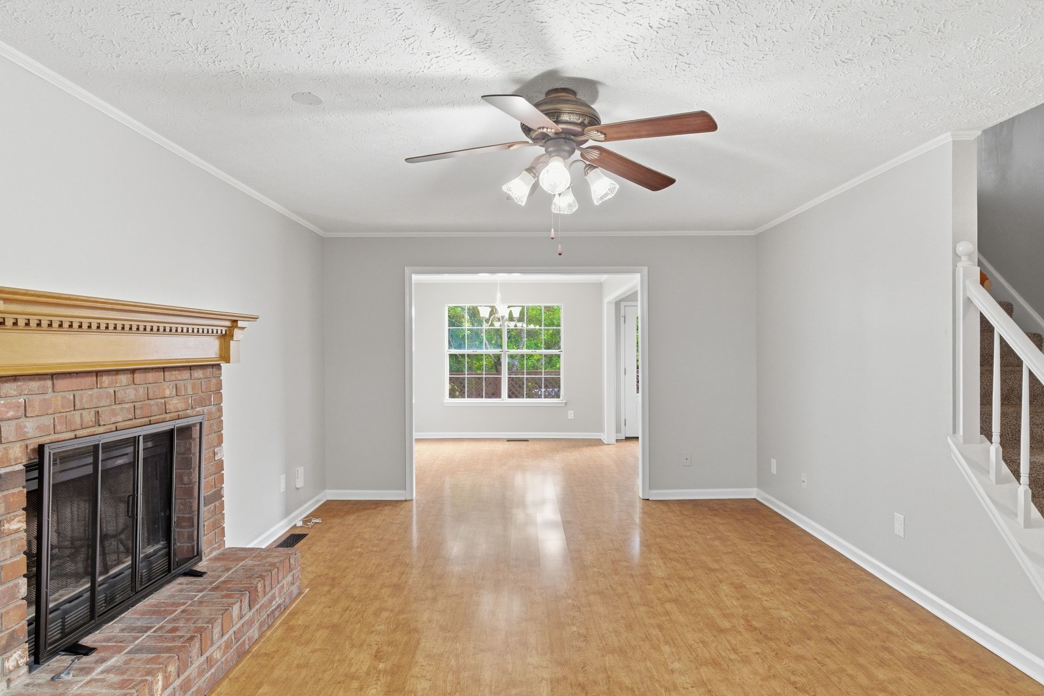 200 Barrington Ct