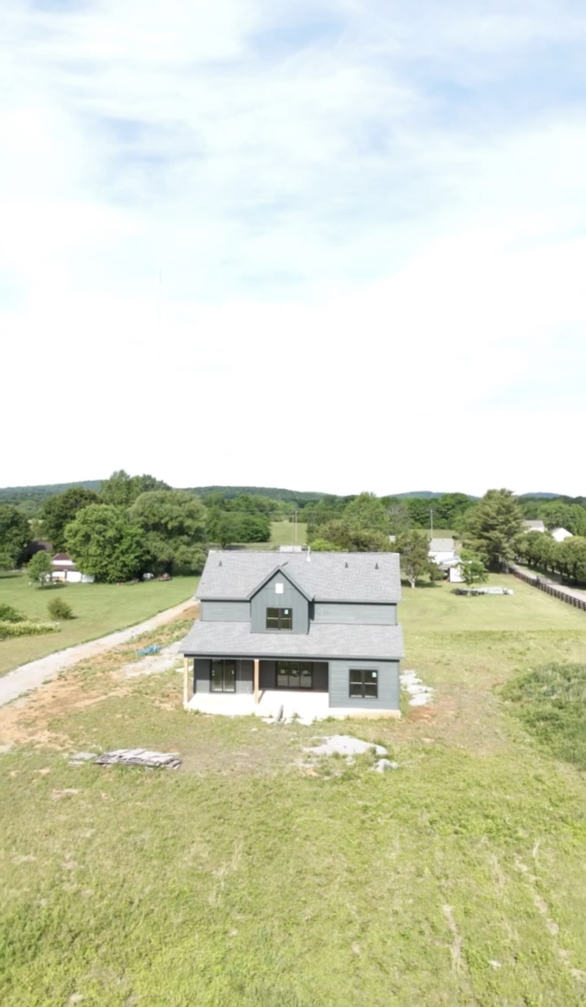 2121 Kingwood Ln
