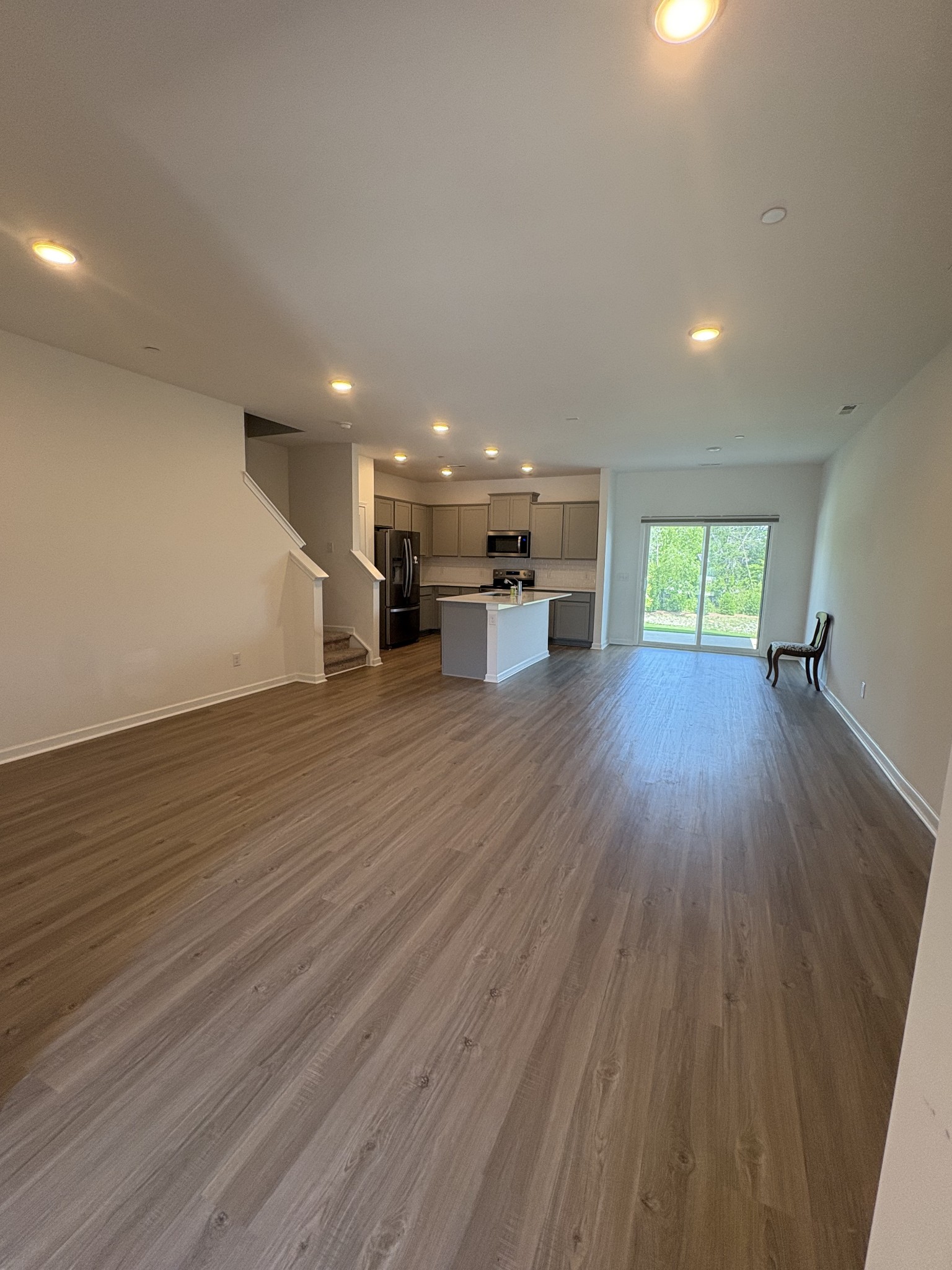 7135 Mapleside Ln