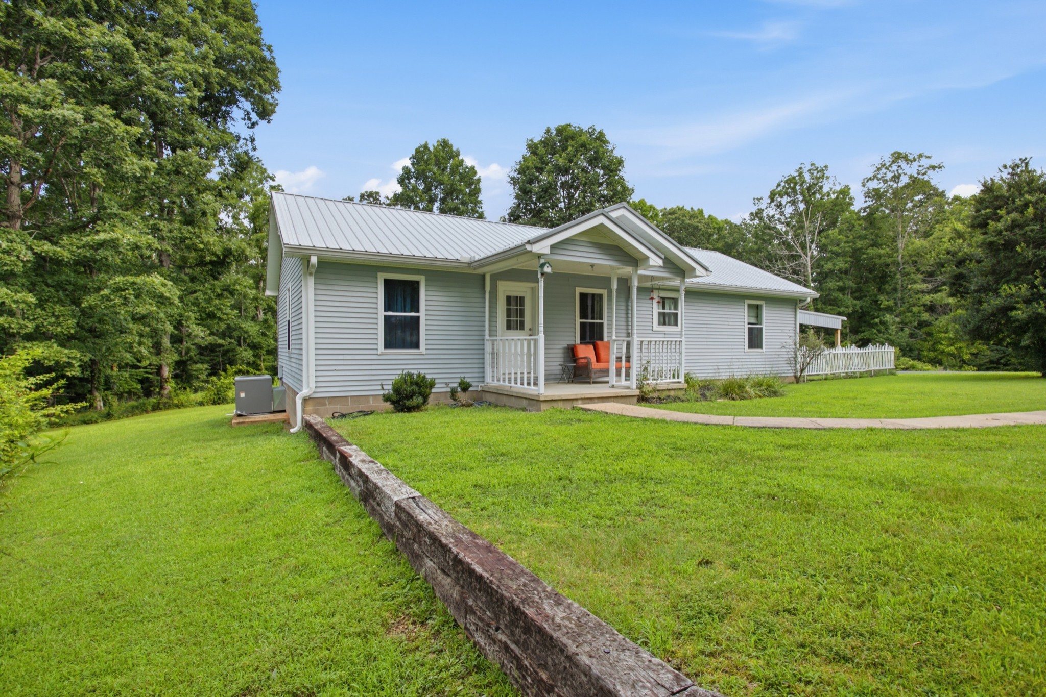 428 Peters Rd