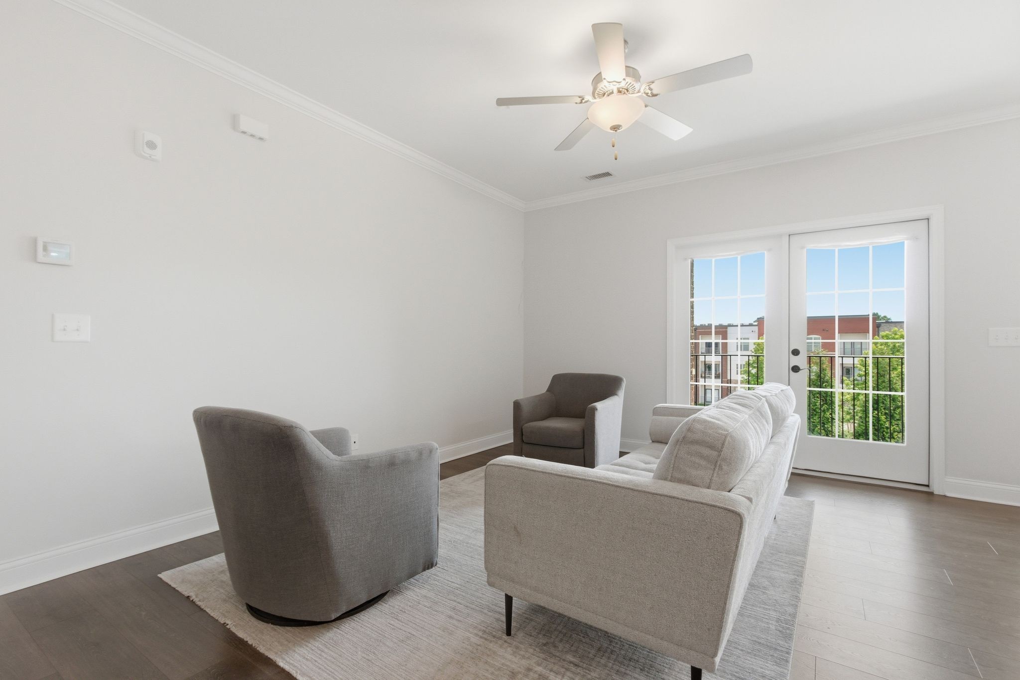 2089 Branford Pl