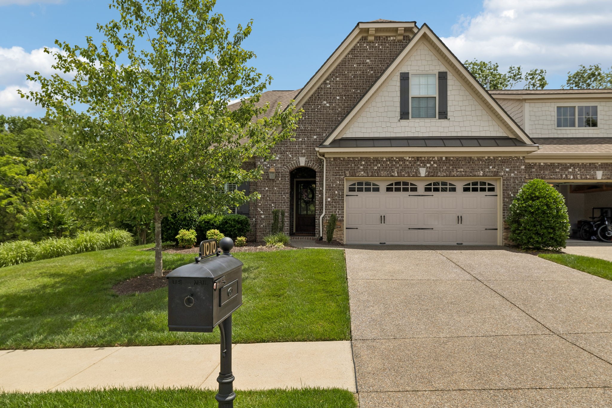 1010 Callaway Dr