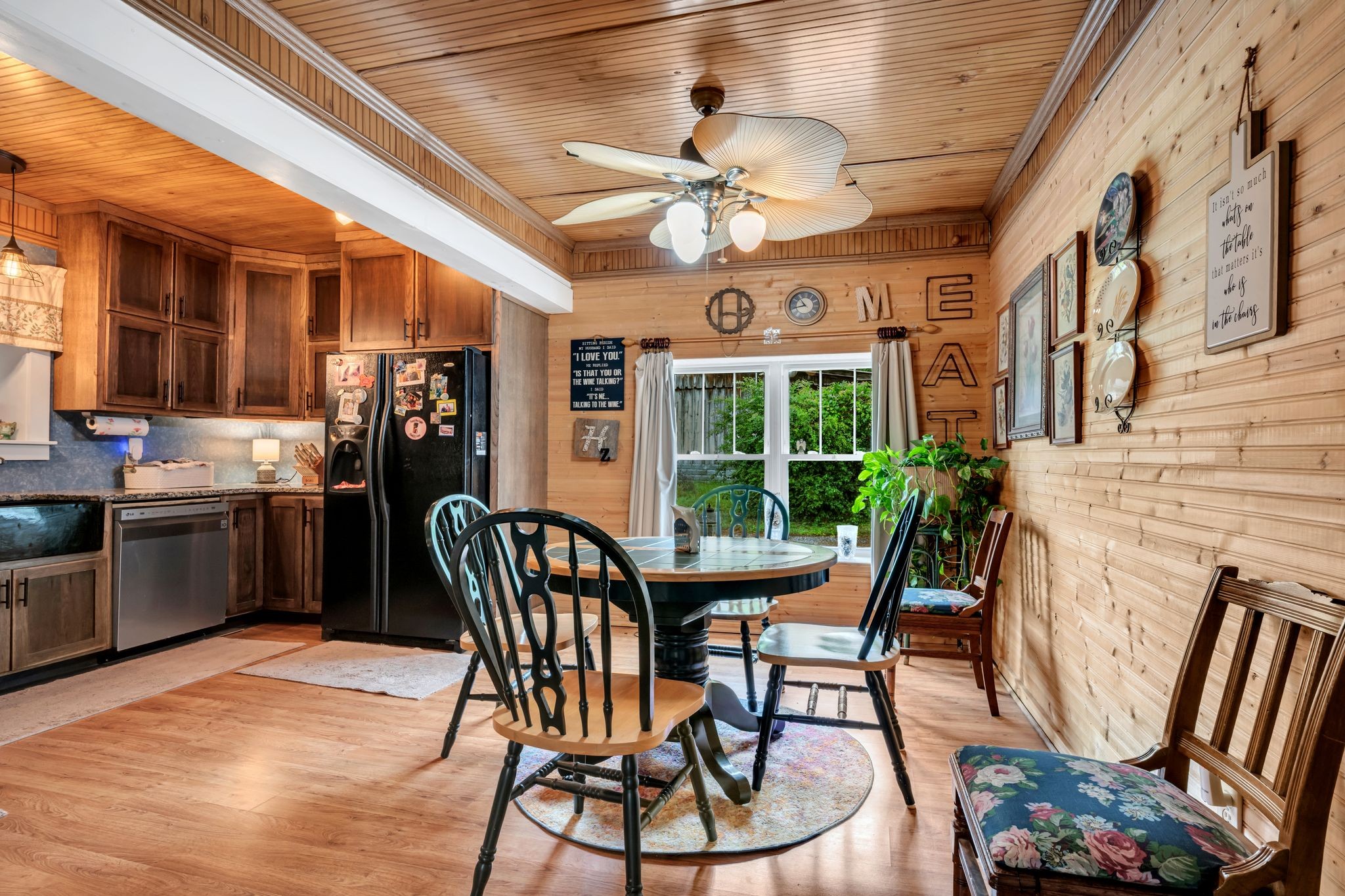 2405 Little Bartons Creek Rd North