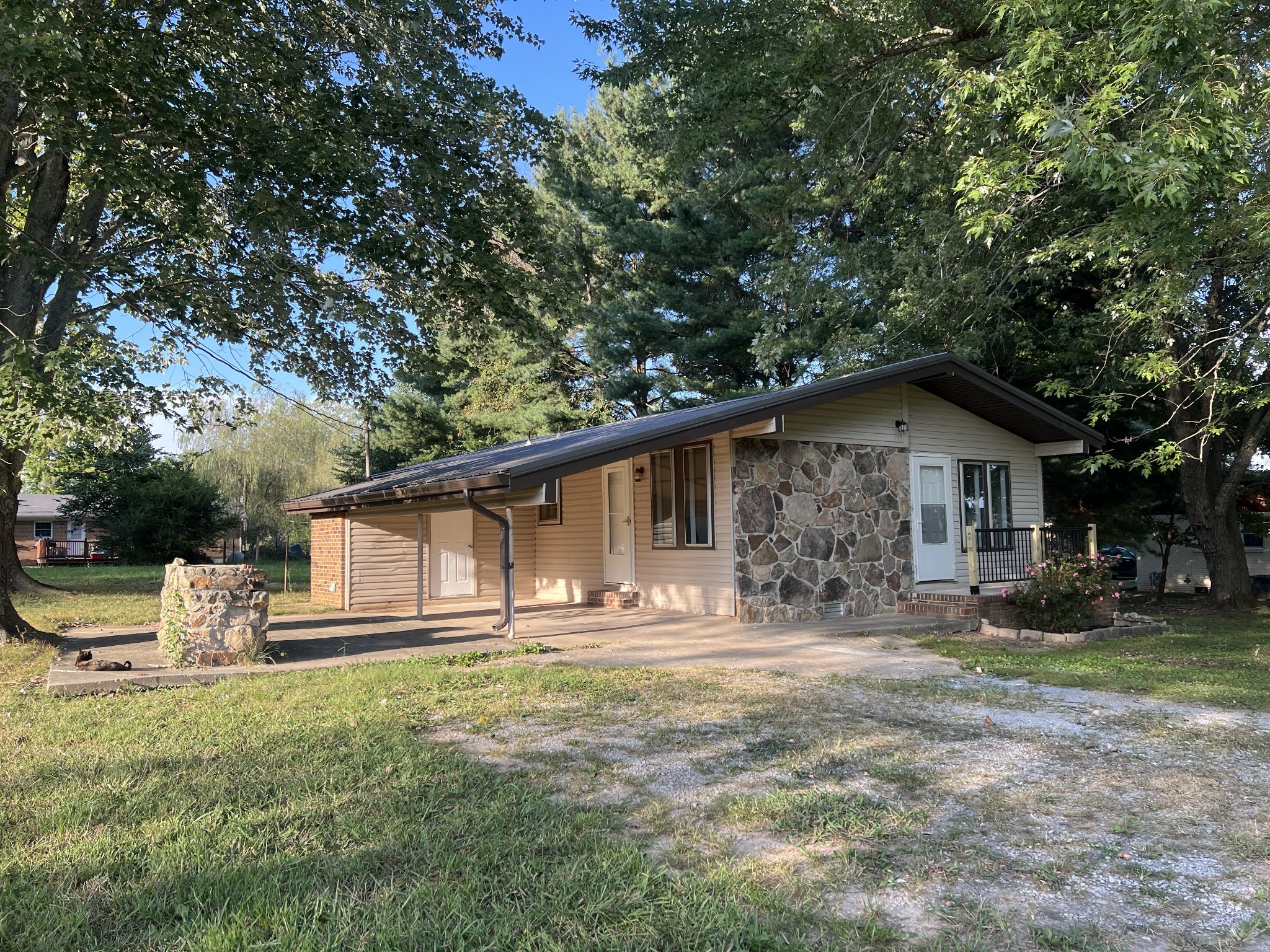 72 Sherwood Vale Cir, NW
