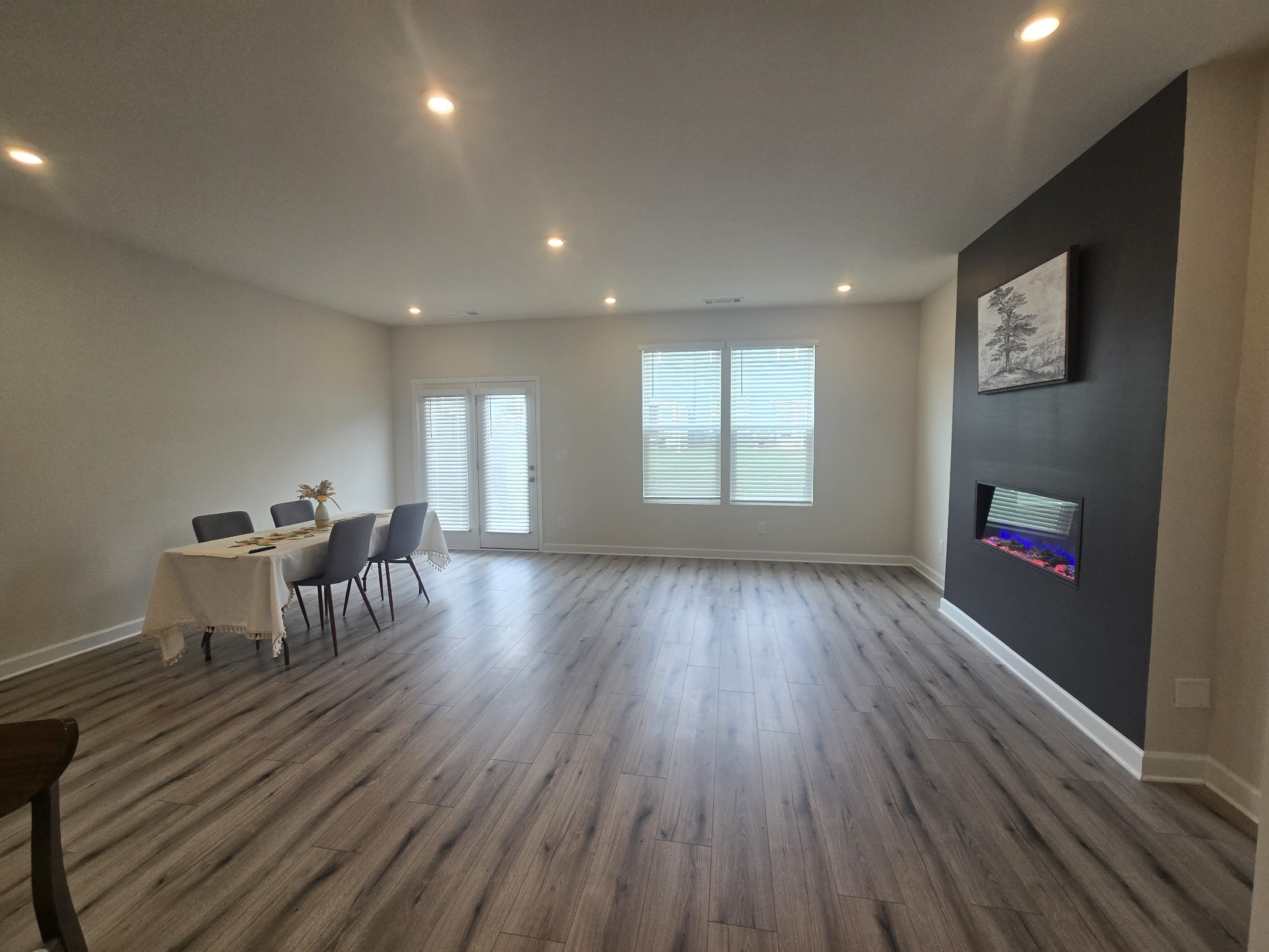 544 Medwyk Dr