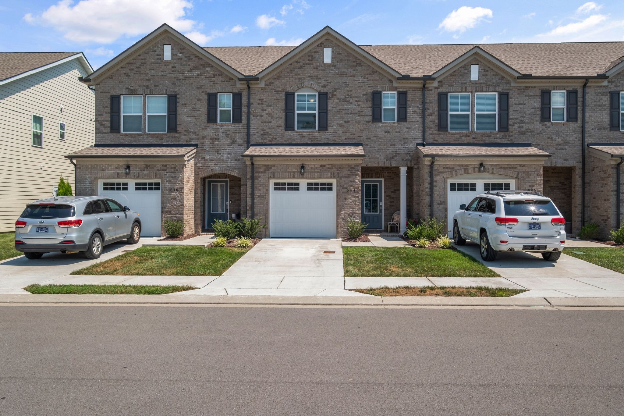 544 Medwyk Dr