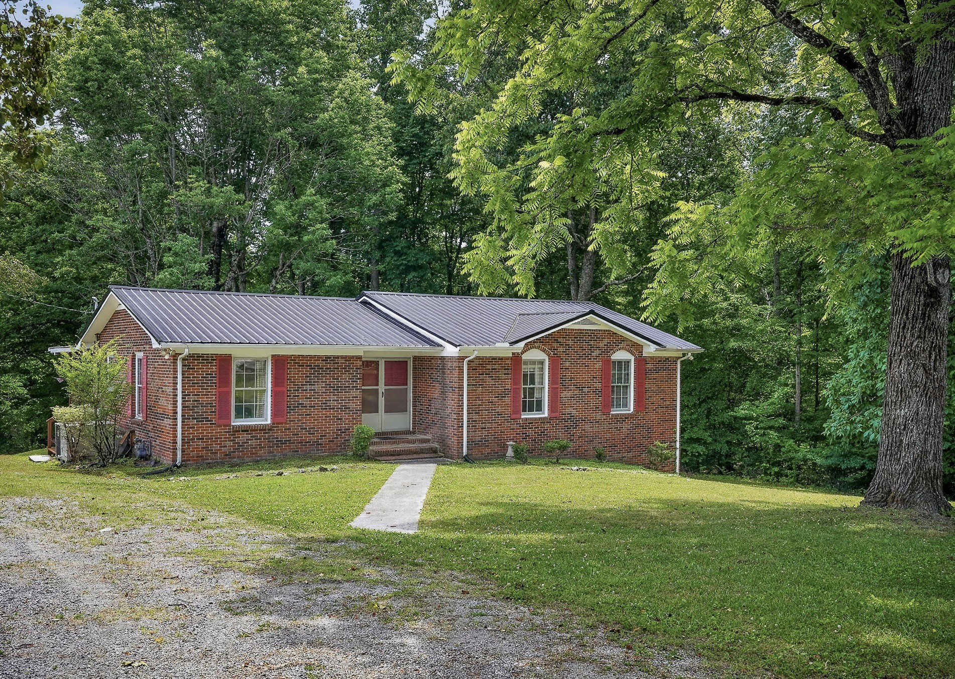 5245 Jefferson Rd