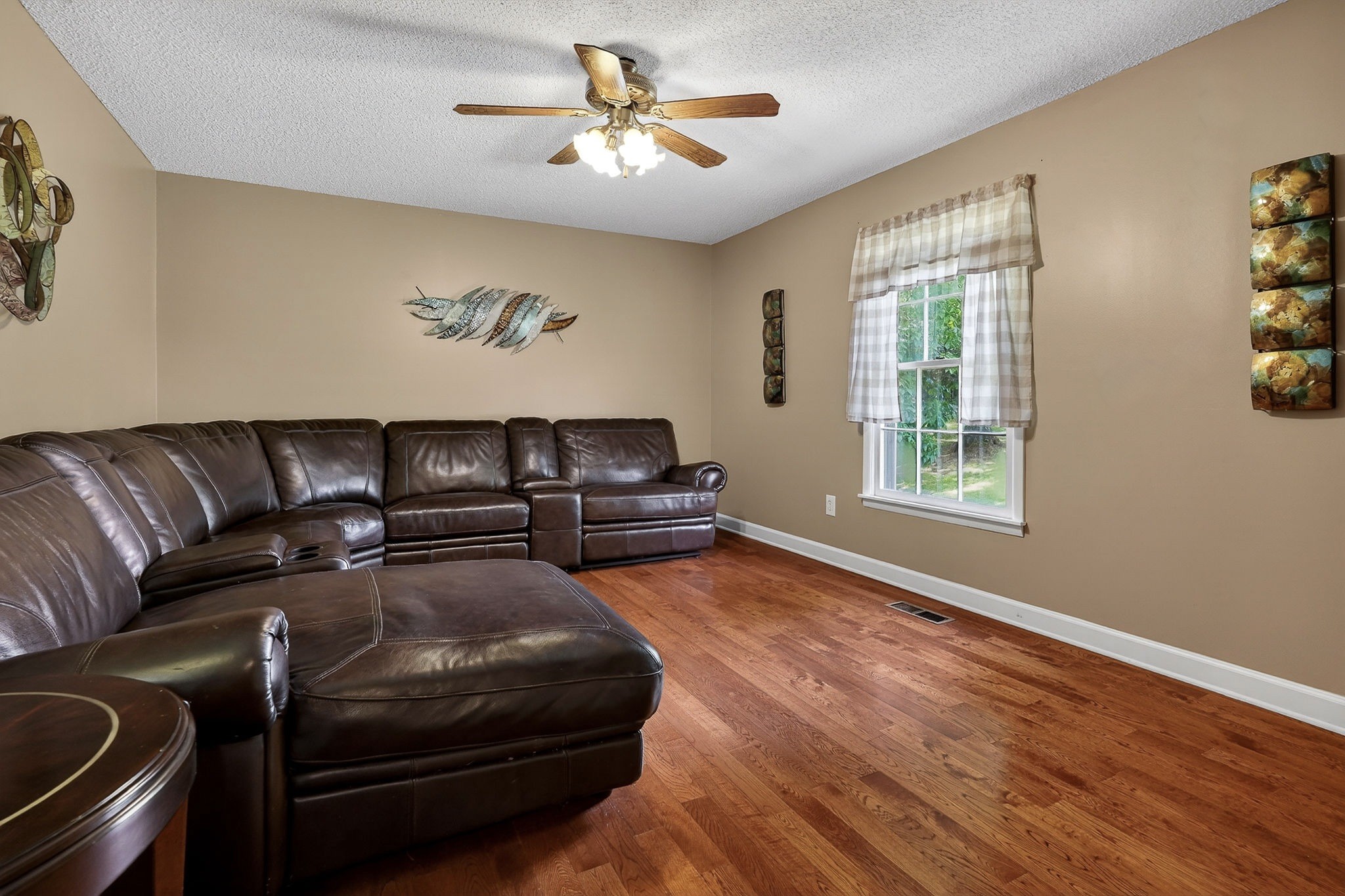 5245 Jefferson Rd