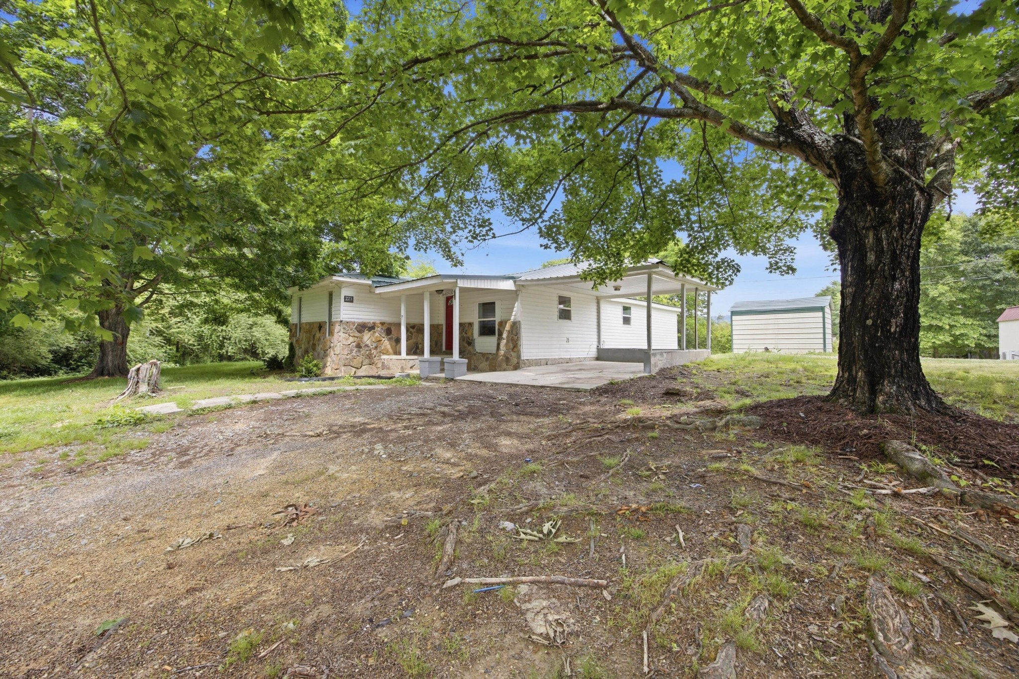 223 N Elm Street