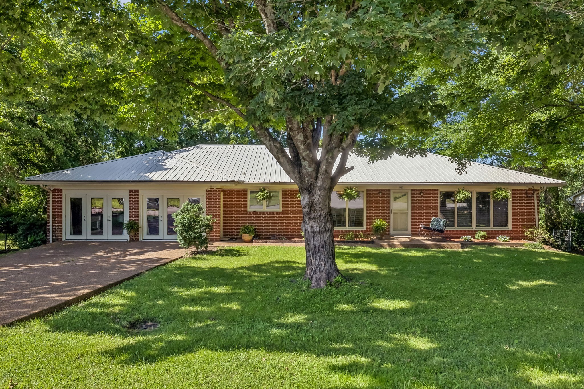 1082 Rolling Fields Cir