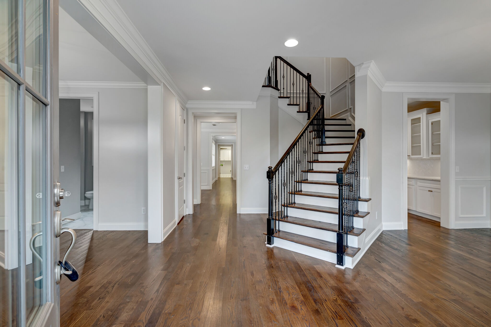 102 Fitzgerald St