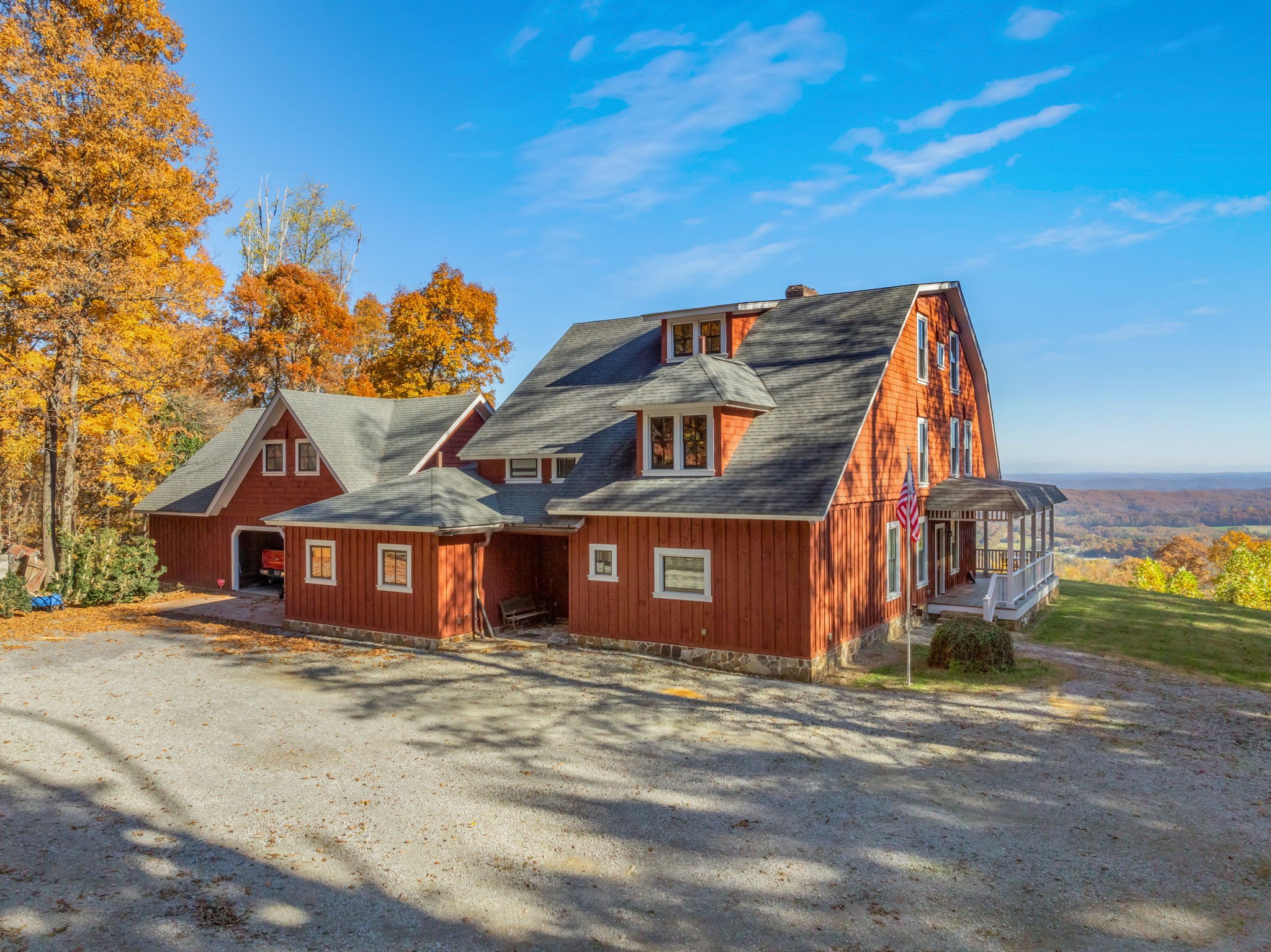 692 Possum Trot Rd