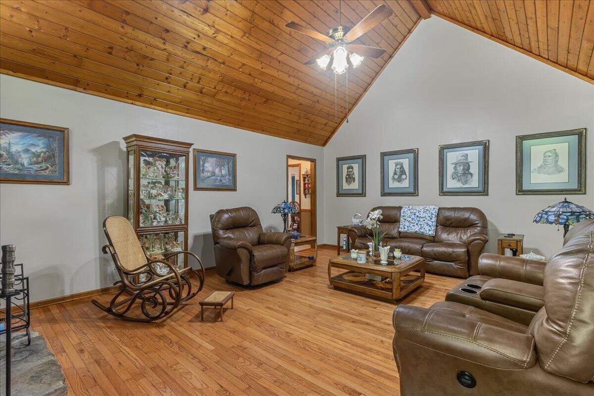 456 County Road 135