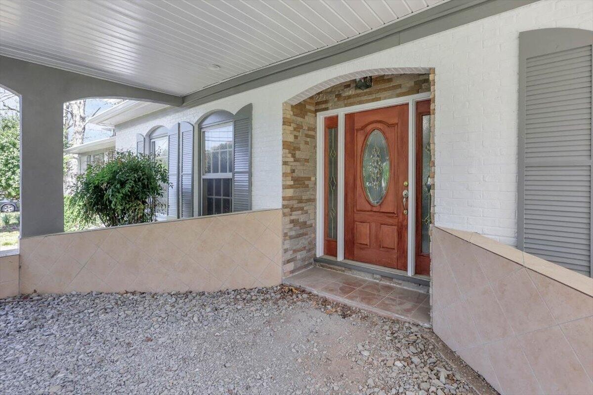201 Blythe Ferry Road, NE