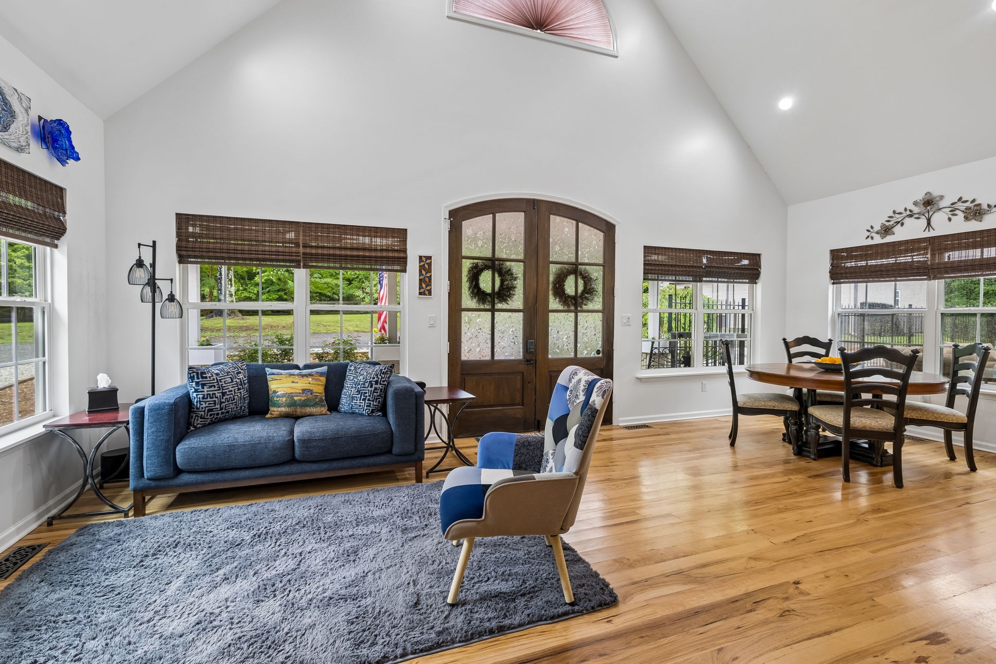 7916 E Plunders Creek Rd
