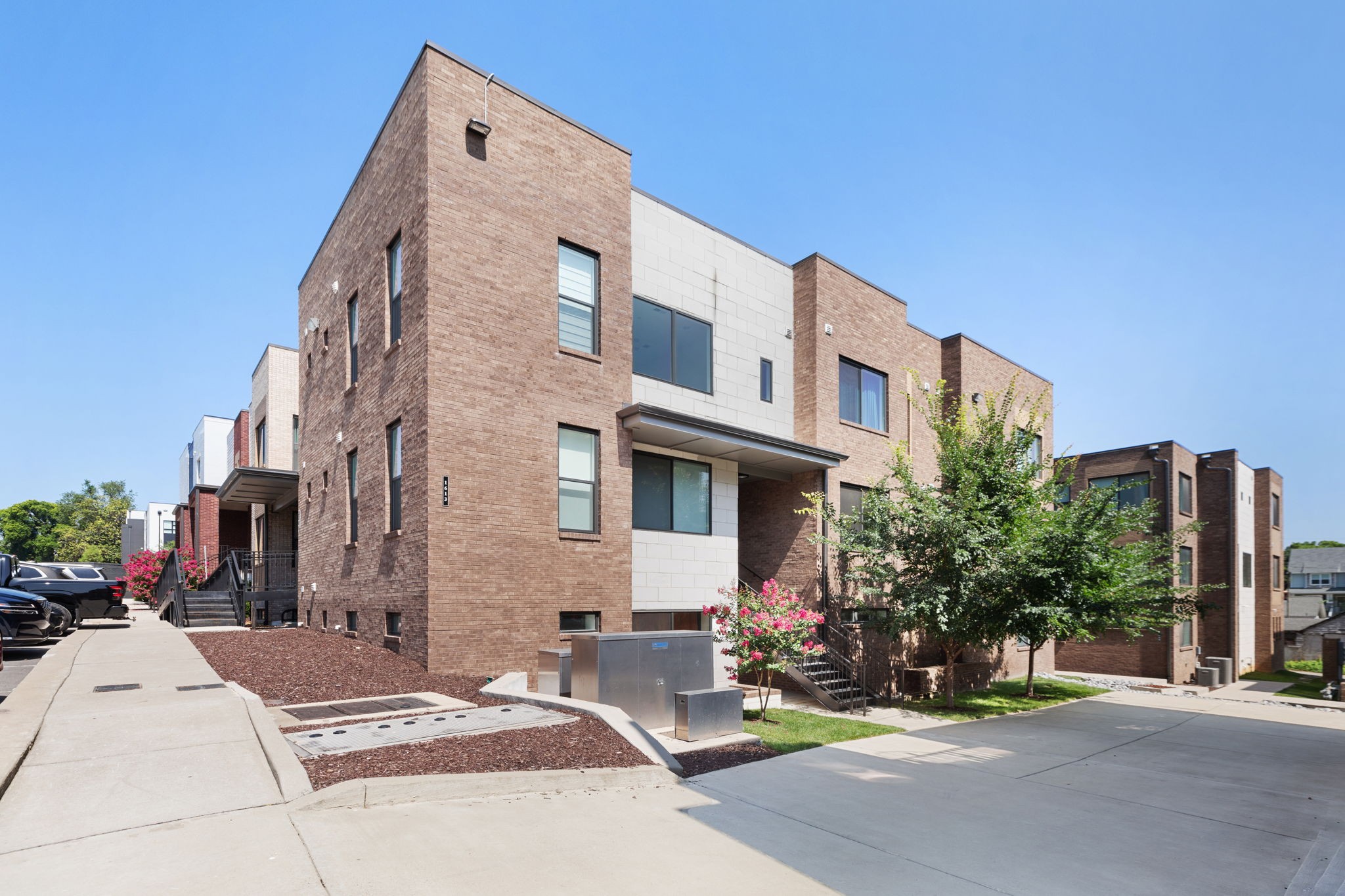 1613 Marshall Hollow Dr