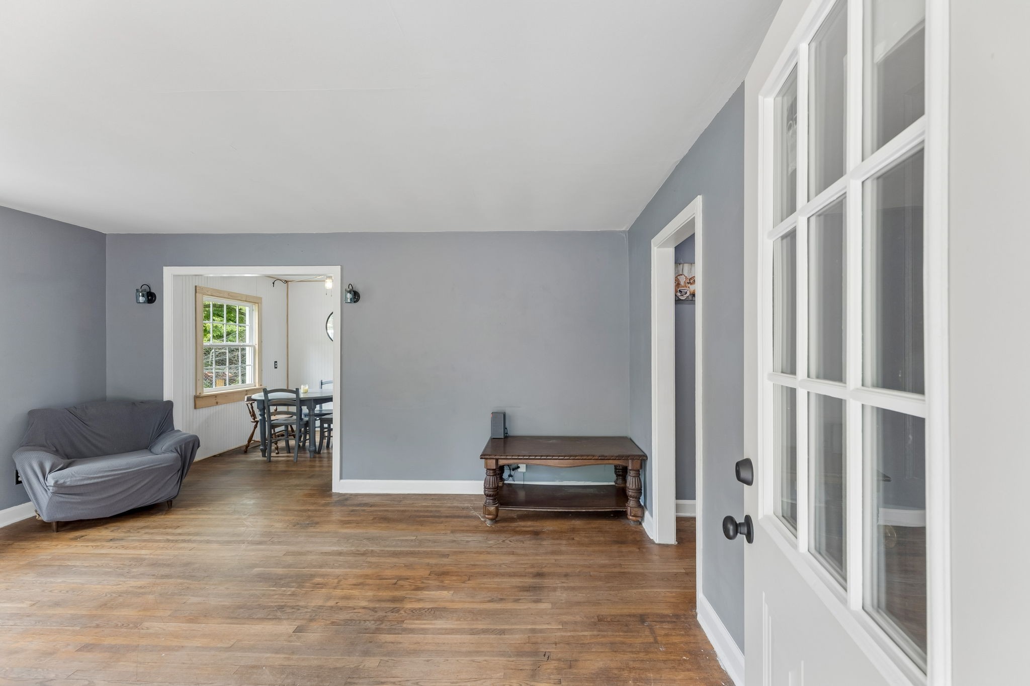923 Highway 100, W
