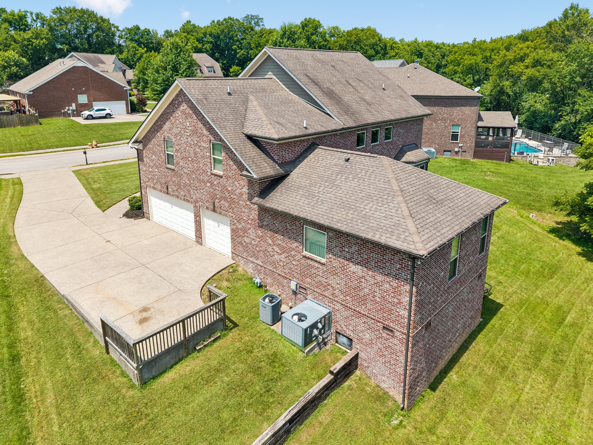 1086 Cantwell Pl