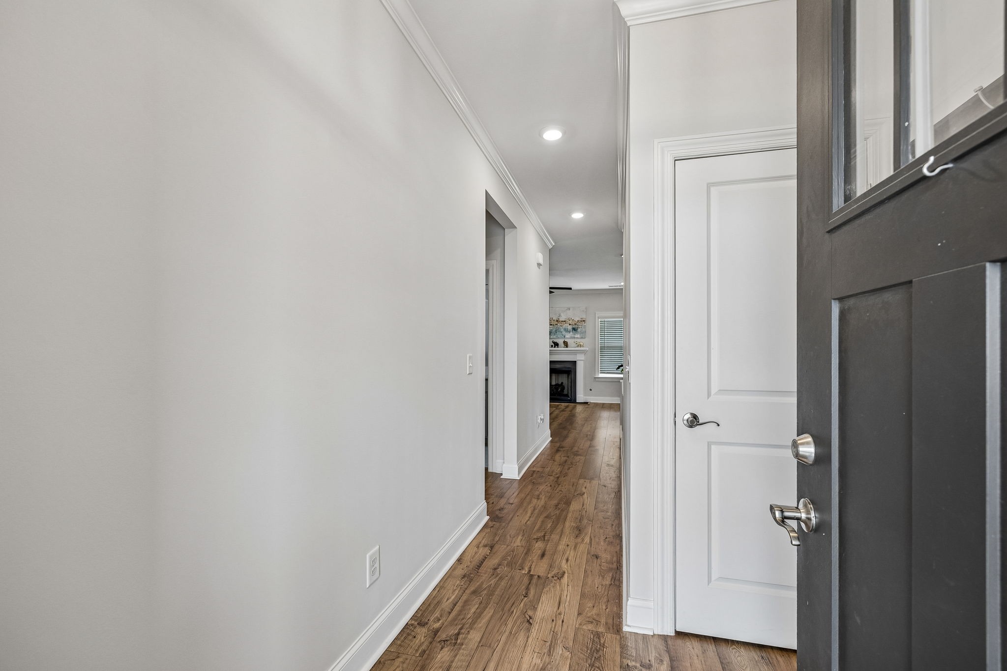 3703 Rivermont Way