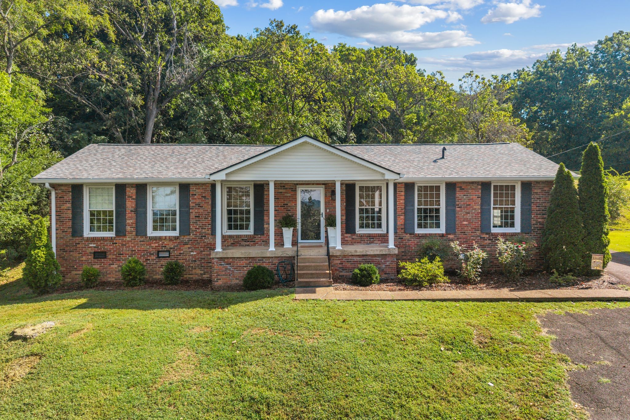 304 Cross Timbers Dr