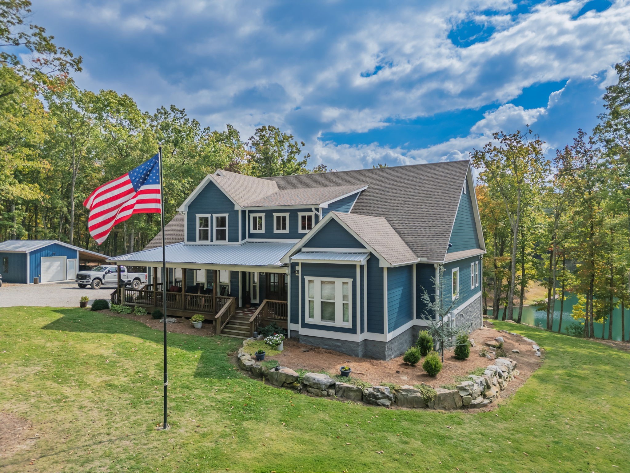 303 N Lake Dr