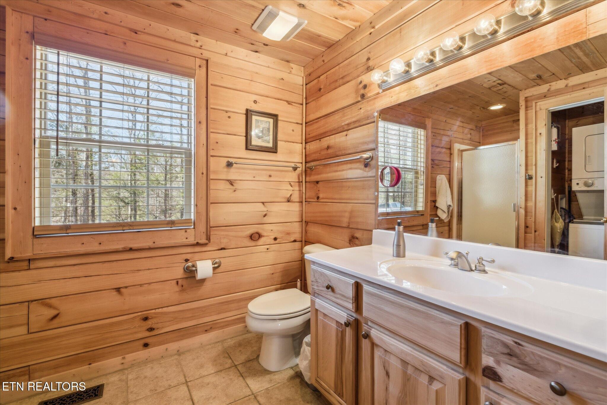 228 Tolliver Tr