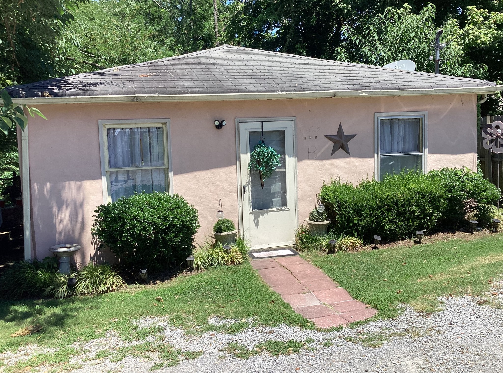 406 Natchez Street