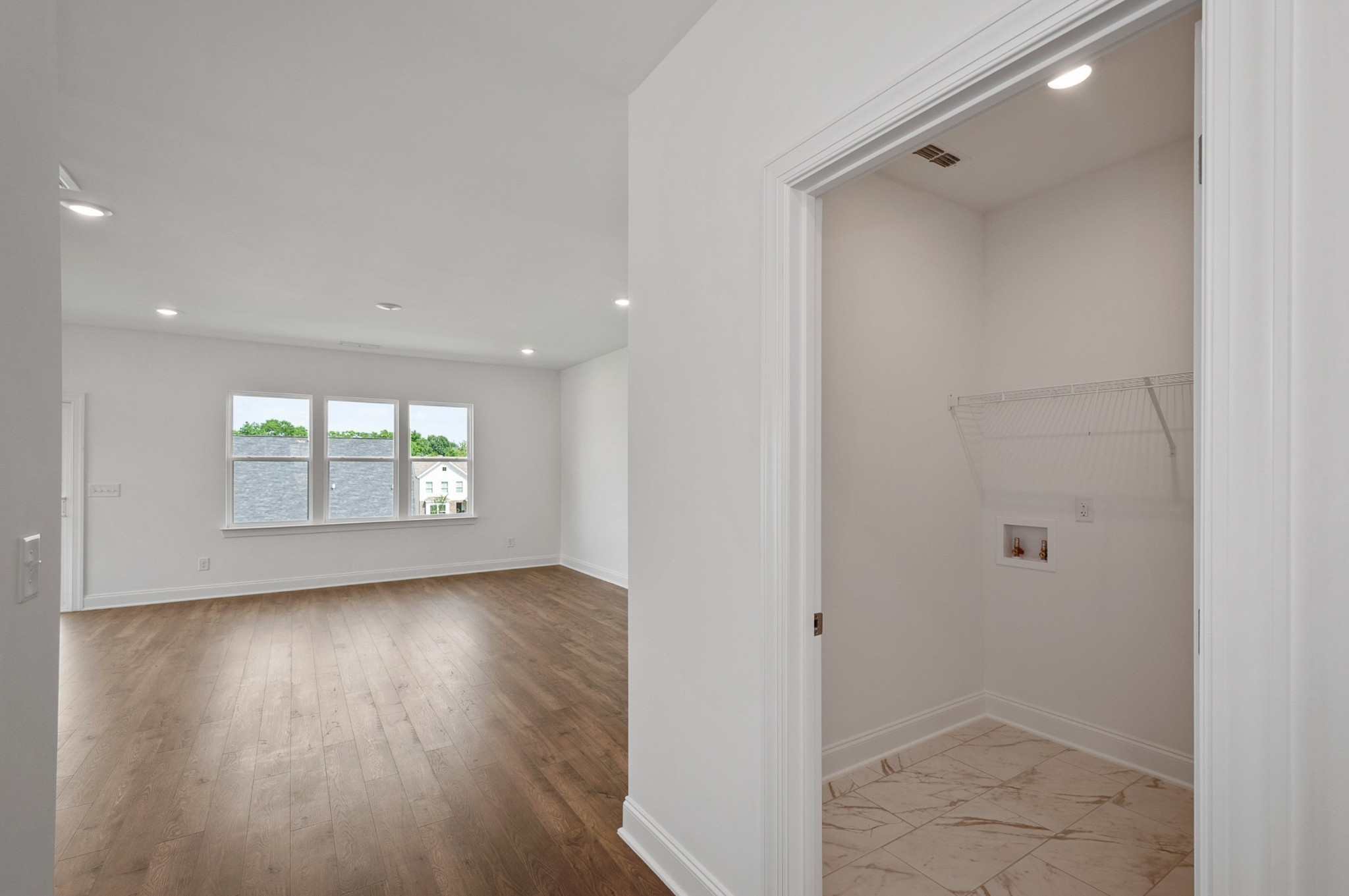 123 Riverview Run