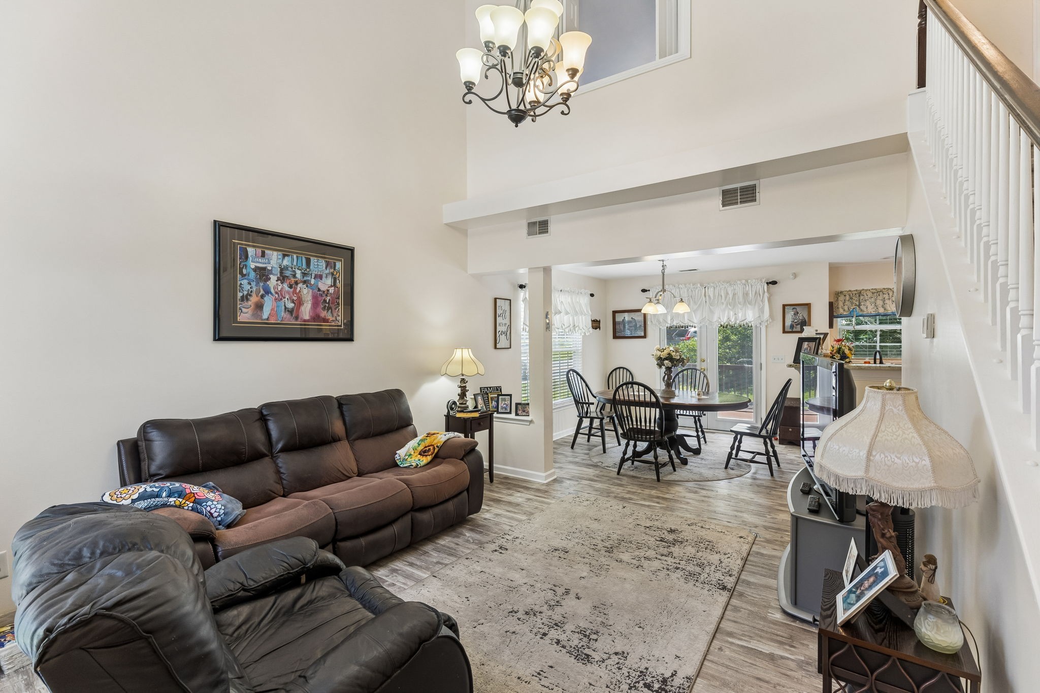 1001 Brookside Woods Blvd
