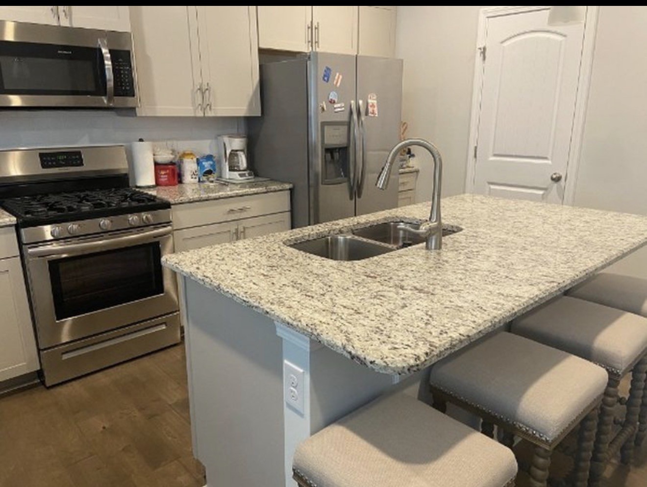 4107 Grapevine Loop