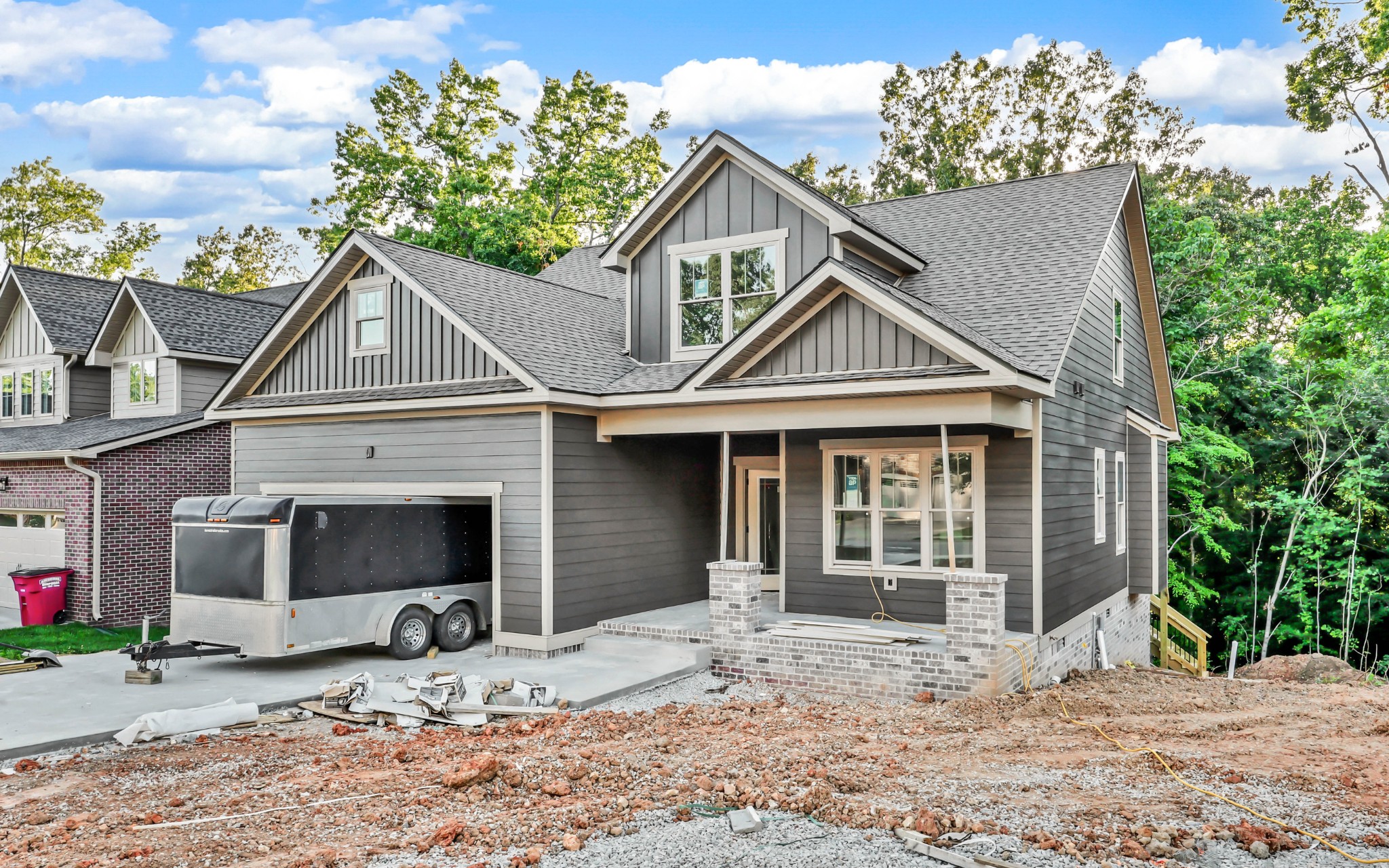 212 Birnam Wood Trce