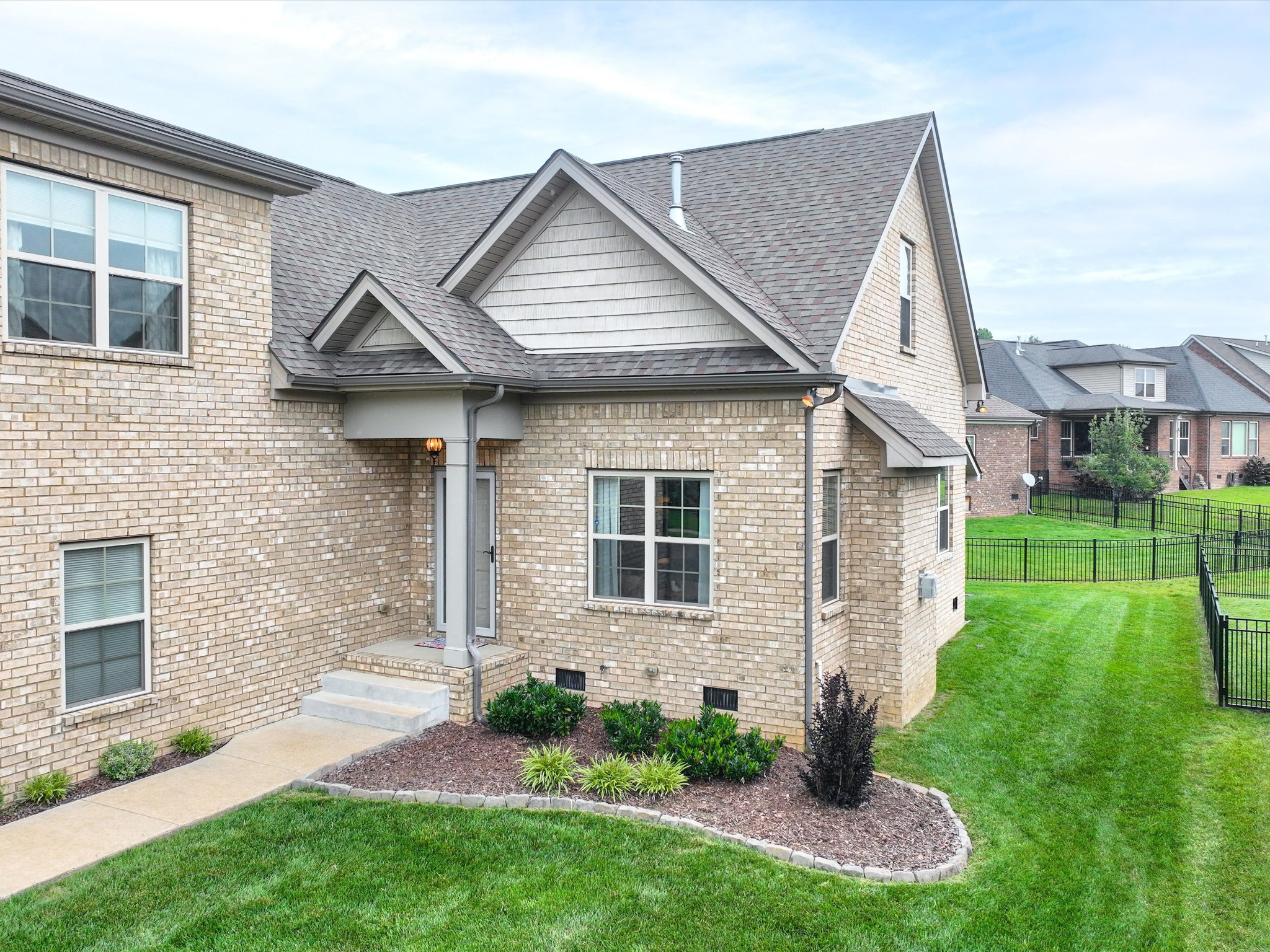 3040 Dogwood Trl